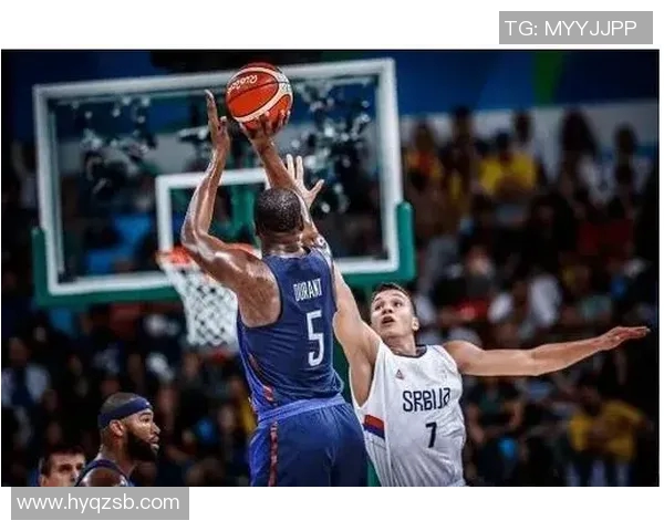 中国男篮与巴西队激烈冲突引发群殴赛场混乱球迷反响热烈